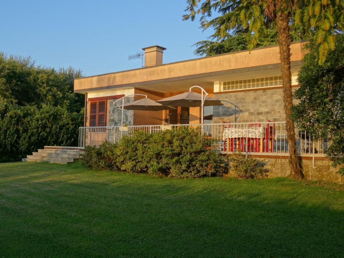 Casa Gaiani Villetta In Riva Al Lago Vista Mozzafiato Varano Borghi Exterior photo